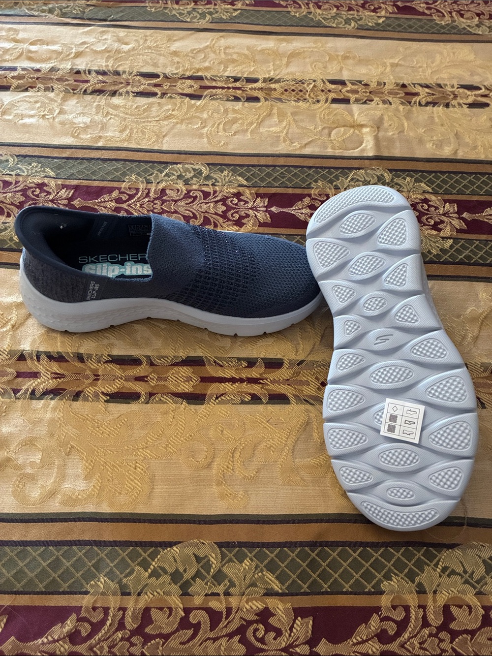 Skechers Slip-On Knit Walking Shoe in Navy and White